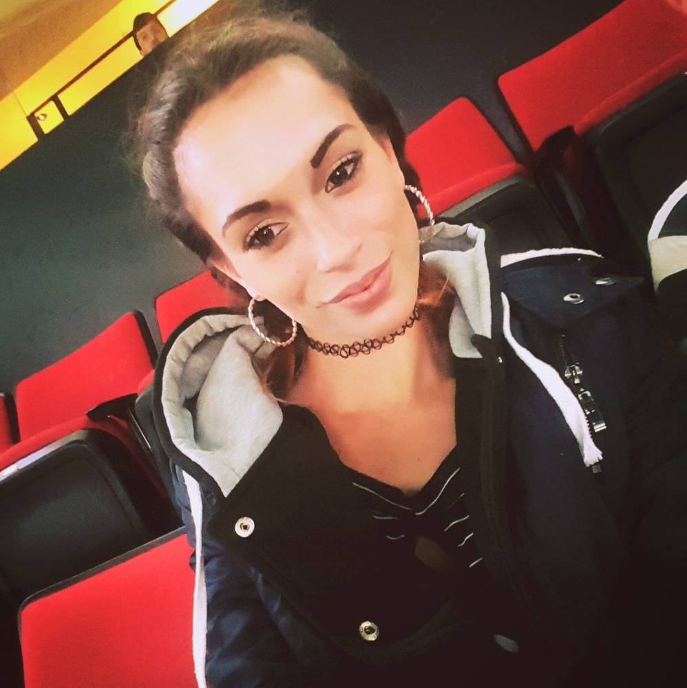 Meet your Posher, Vanessa